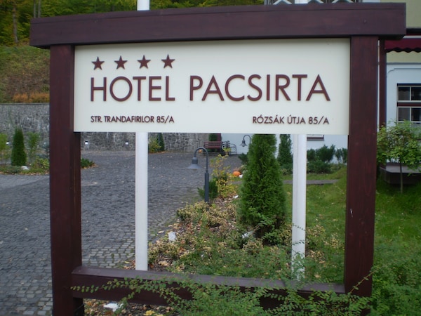 Hotel Pacsirta