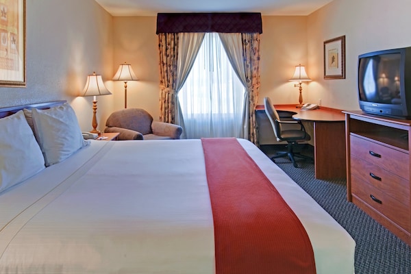 Holiday Inn Express Las Vegas-Nellis, an IHG Hotel