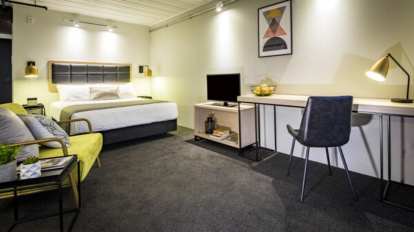Haka Hotel Suites Auckland City