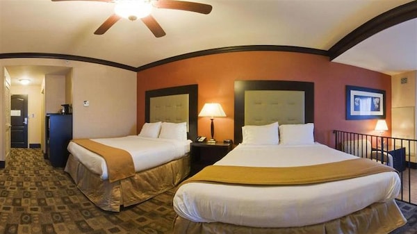 Holiday Inn Express Hotel & Suites Columbia-Fort Jackson, An Ihg Hotel