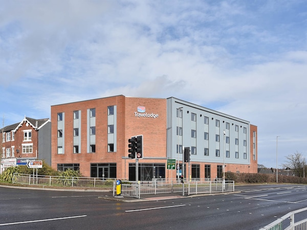 Travelodge Mansfield Town Centre