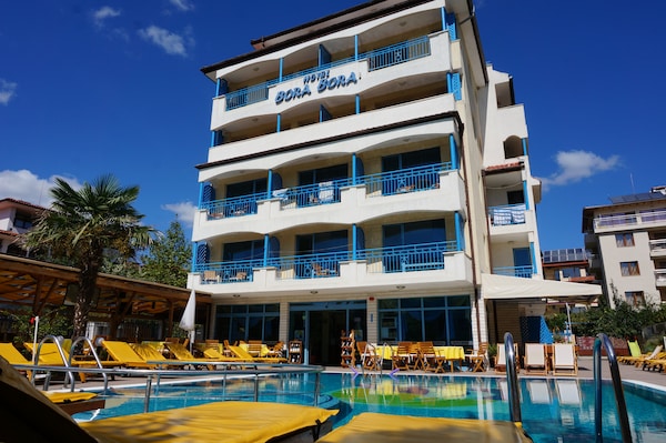 Bora Bora Hotel