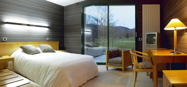 Hotel Golf Resort Val De Sorne