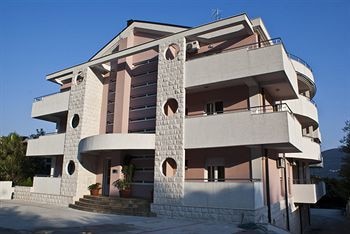 Apartments Villa Milica
