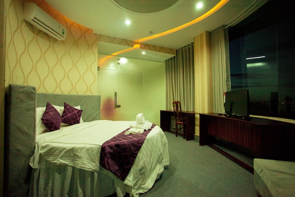 Khách sạn Hoàng Vũ Biển Hồ