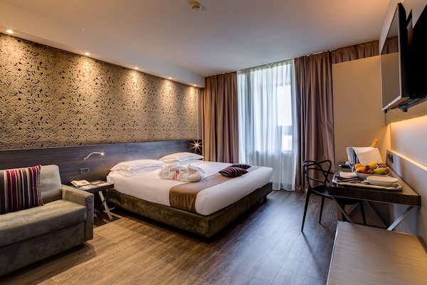 Best Western Plus Hotel Farnese