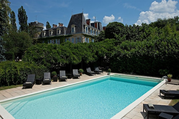 Hotel Chateau de Lalande