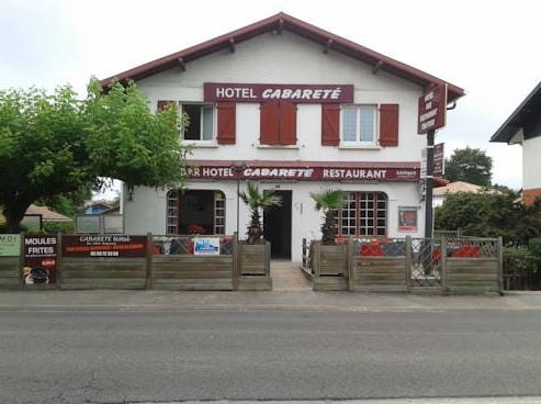 Cabareté Hotel