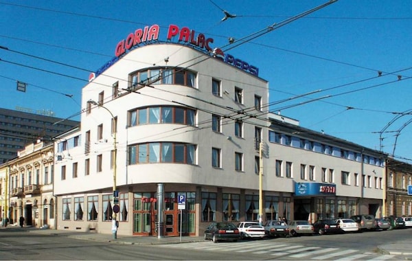 Hotel Gloria Palac