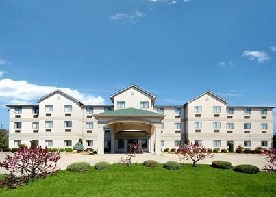 Quality Inn & Suites Brooks Louisville South