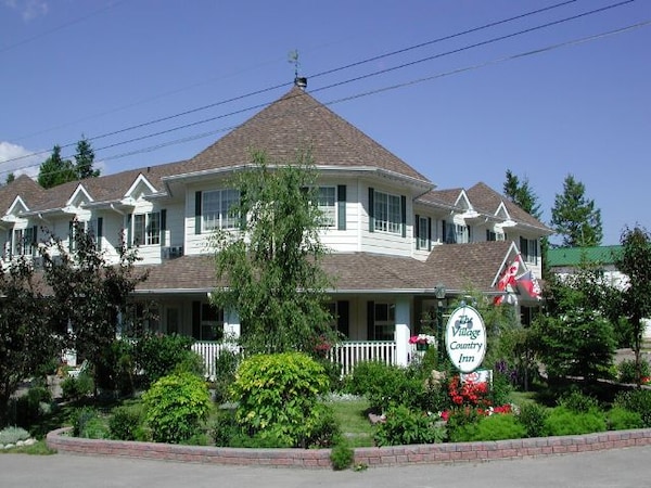 The Village Country Inn