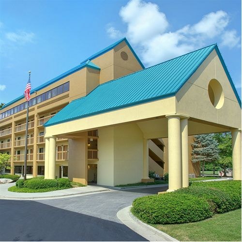 Quality Inn Near The Island Pigeon Forge