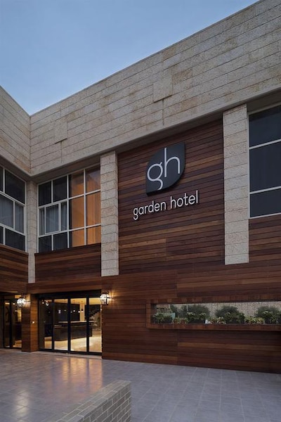 Garden Events hotel grdn hvtl yrv`ym