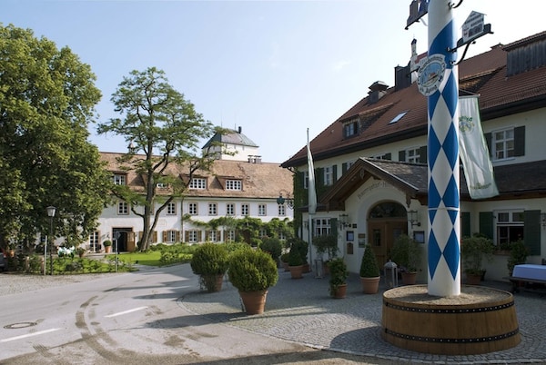 Brauereigasthof-Hotel Aying