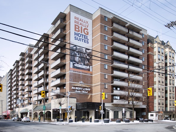 A Perfect Wedding Day – The Largest Hotel and Conference Centre between  Ottawa & North Bay