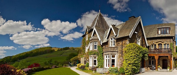 Holbeck Ghyll Country House Hotel With Stunning Lake Views