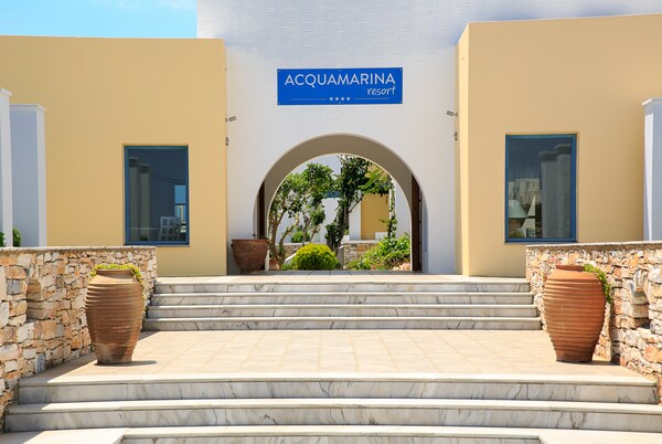 Acquamarina Resort