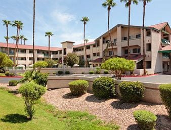 Hotel Days Inn and Suites Tempe