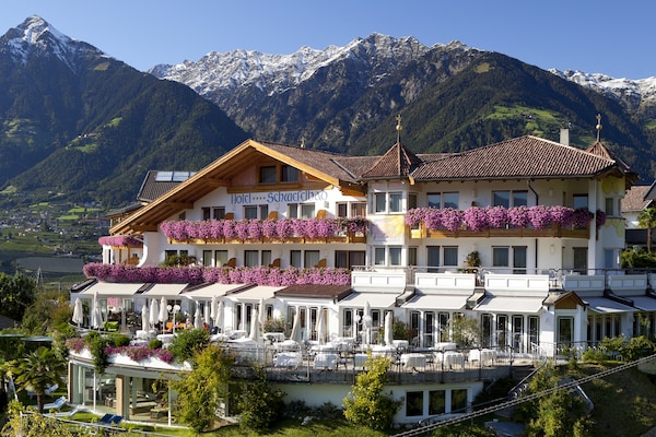 Hotel Schwefelbad - Schenna Resort