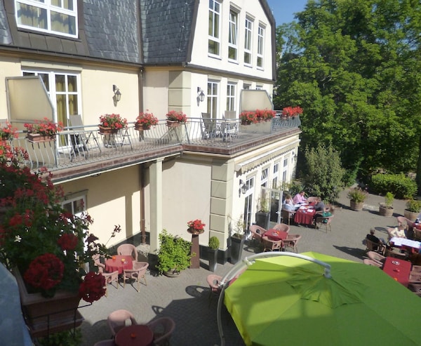 Best Western Wein- und Parkhotel