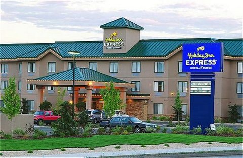 Holiday Inn Express Hotel & Suites Vernon, An Ihg Hotel