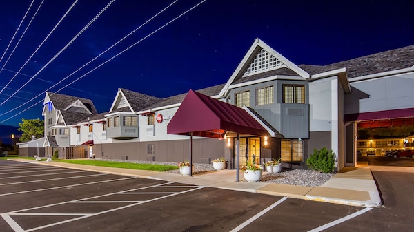 Best Western Plus of Birch Run/Frankenmuth, Birch Run – Updated