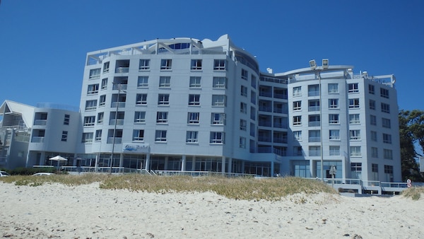 Ocean Breeze Hotel & Conference Centre