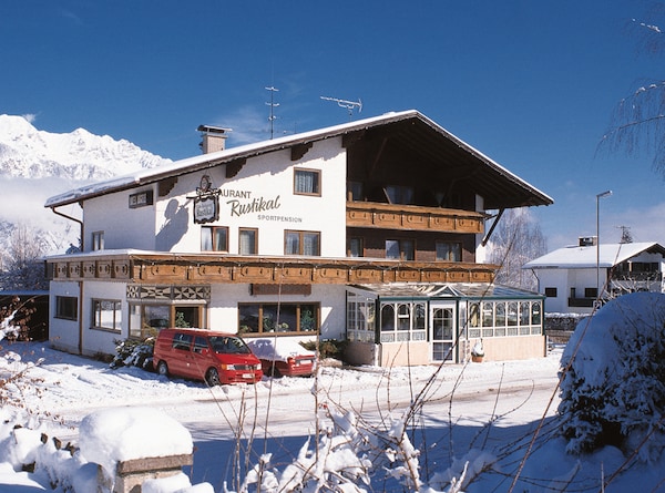 Hotel Kogele mit Restaurant bei Innsbruck Axamer Lizum