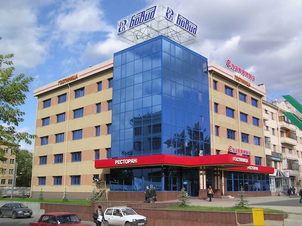 Slavyanka Hotel