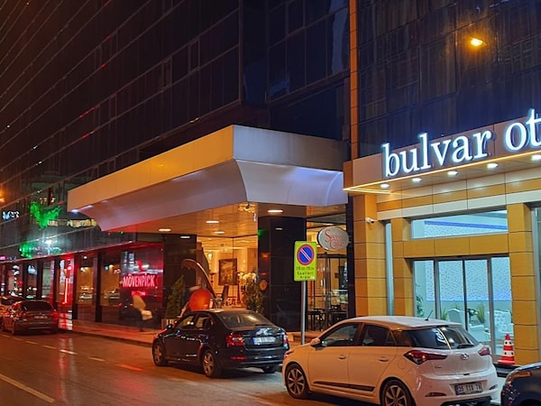 Bulvar Hotel Izmir