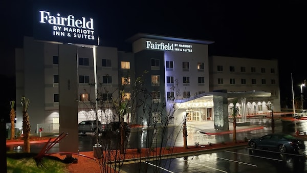 Fairfield Inn & Suites By Marriott Seneca