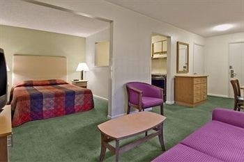 Extended Stay America Suites - Columbus - Sawmill Rd.