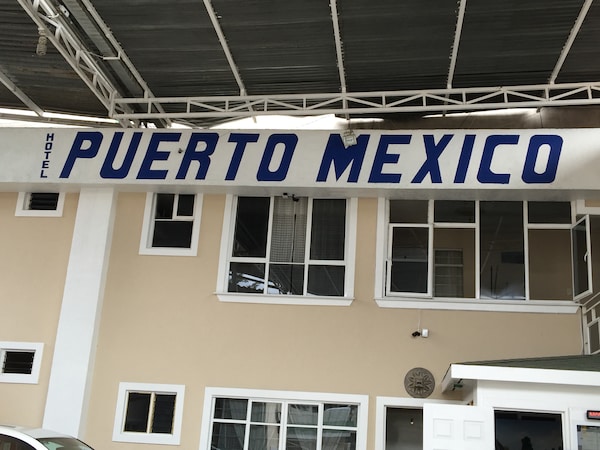 Hospedaje Puerto Mexico Aeropuerto