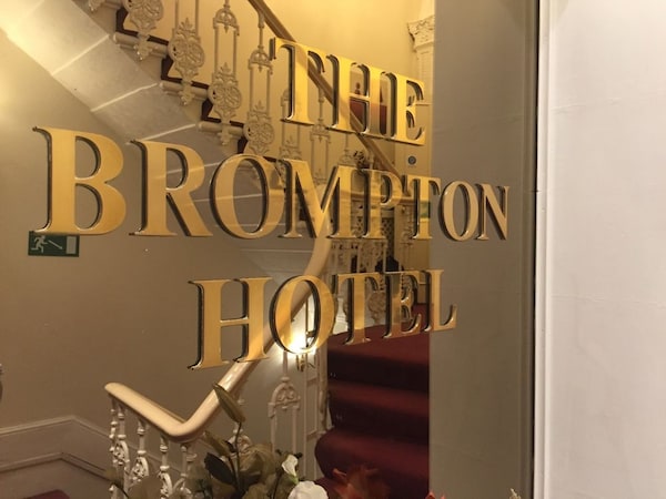 ブロンプトン ホテル