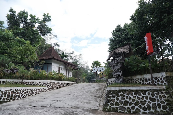 OYO 550 Kebon Krapyak Cottage