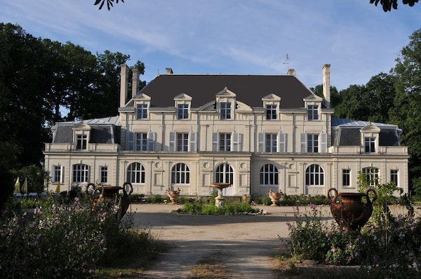 Château De La Chaussée