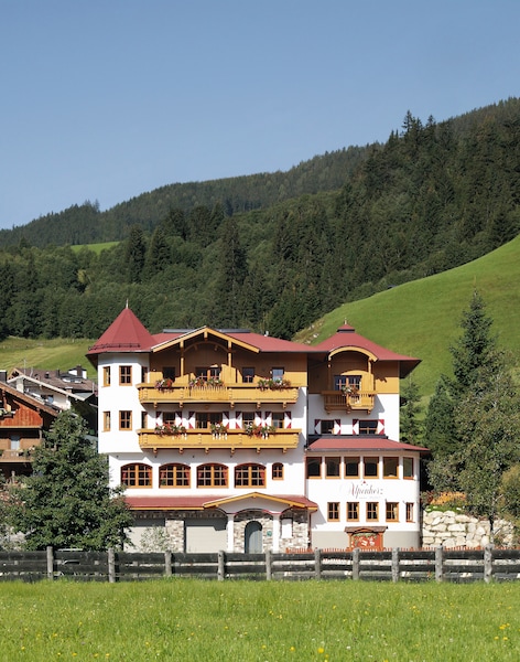 Hotel Alpenherz
