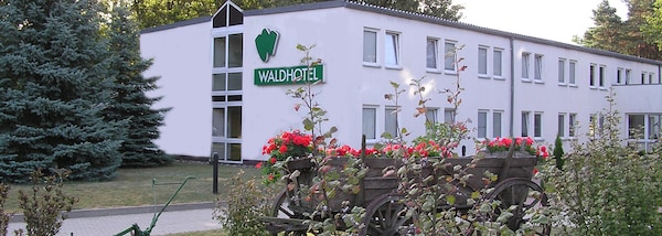 Land-gut-Hotel Waldhotel Seelow