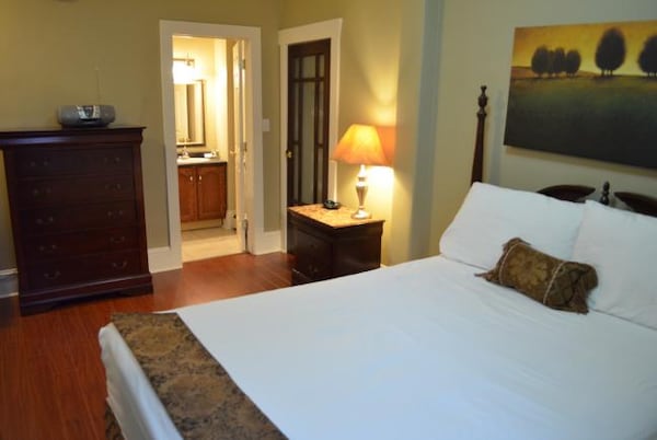 Spanish Bay Inn & Suites