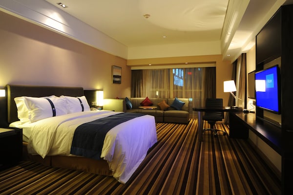 Holiday Inn Express Shenyang Golden Corridor, An Ihg Hotel