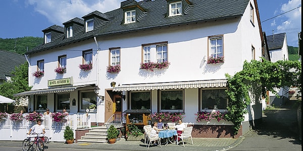 Gastehaus Hotel zum Weinberg