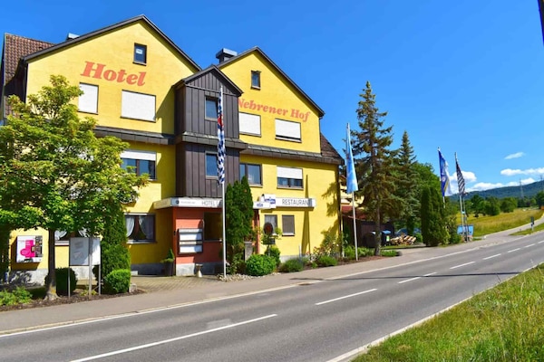 Hotel and Restaurant Nehrener Hof