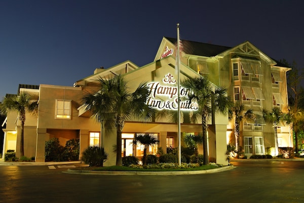 Hampton Inn & Suites Charleston West Ashley