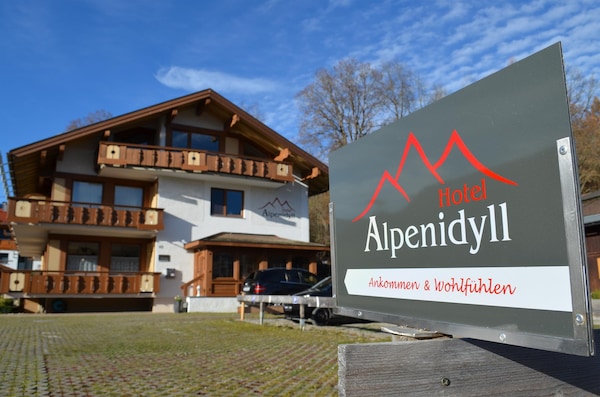 Hotel Alpenidyll