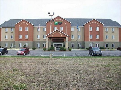 Holiday Inn Express Hotel & Suites Bedford, An Ihg Hotel
