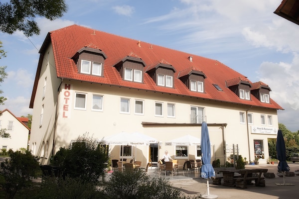Hotel & Restaurant Zum Hirsch