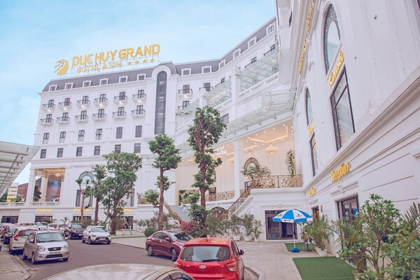 Duc Huy Grand Hotel And Spa