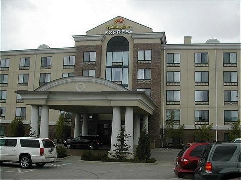 Holiday Inn Express Hotel & Suites Erie-Summit Township, An Ihg Hotel