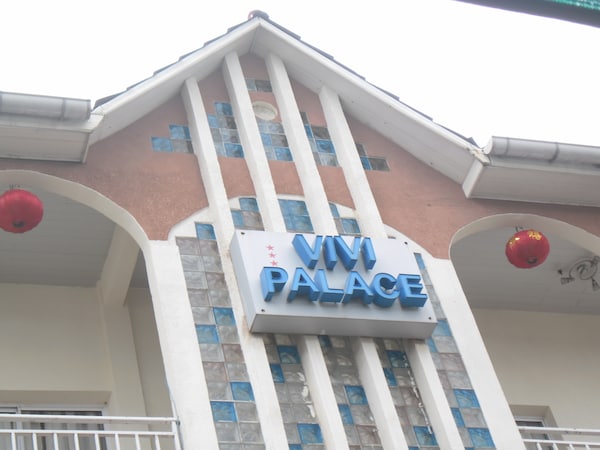 Hotel Vivi Palace