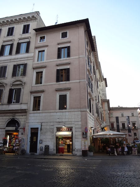 B&B SOGNO ROMANO - Prices & Reviews (Rome, Italy)